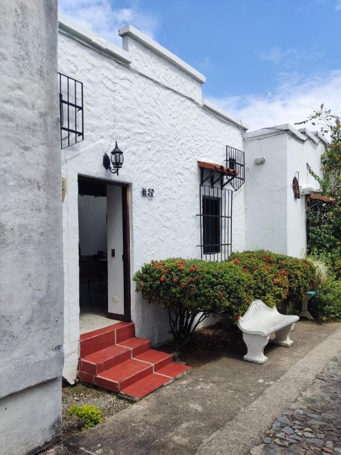 Cabana 52 En La Aldea Doradal Santorini Colombiano Exterior foto