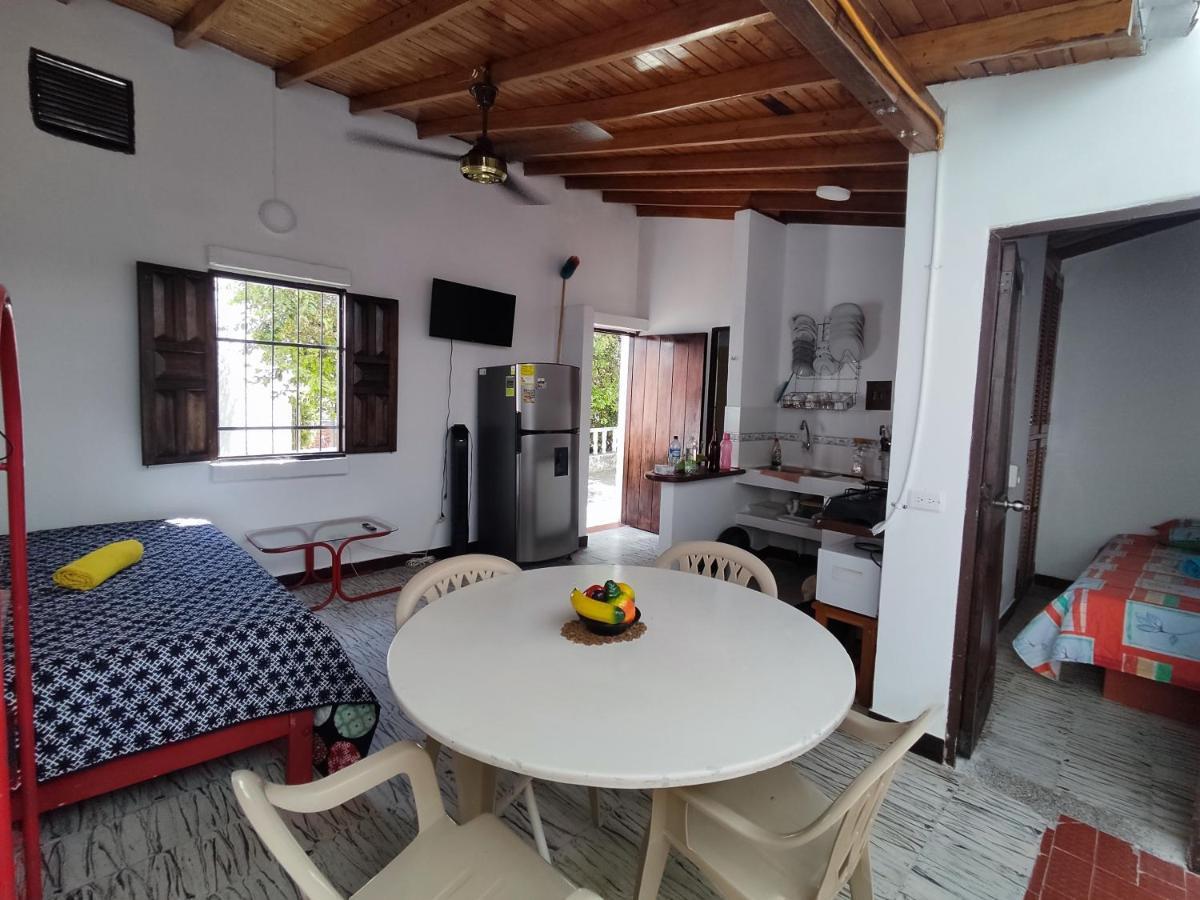 Cabana 52 En La Aldea Doradal Santorini Colombiano Exterior foto